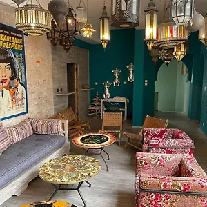 Hotel Mama Souiri, As-Suwajra