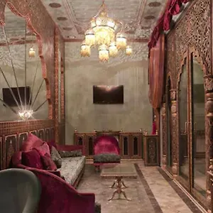 Hotel typu riad Mumtaz Mahal, As-Suwajra