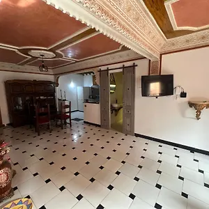  Appartement Red House
